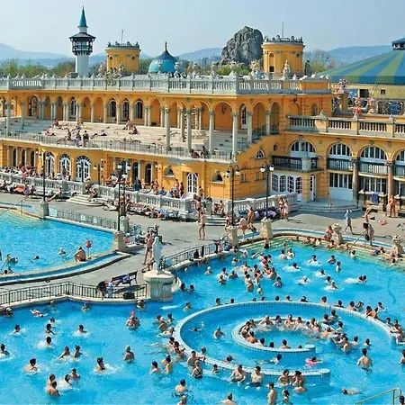 Apartamento Deak Budapeste
