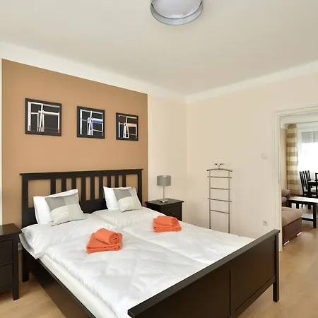 Deak Apartamento Budapeste