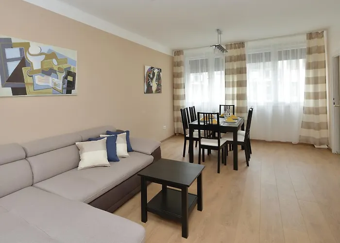 Apartament Deak